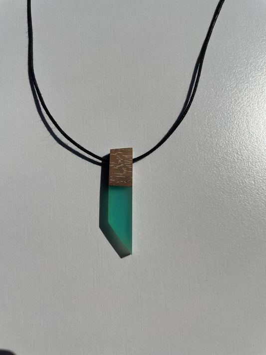 Halskette „Seelengrün“ – Finde deine innere Mitte