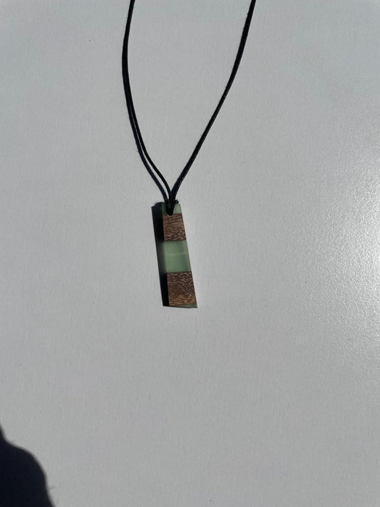 Halskette „Seelenstreifen“ – Dein innerer Kompass